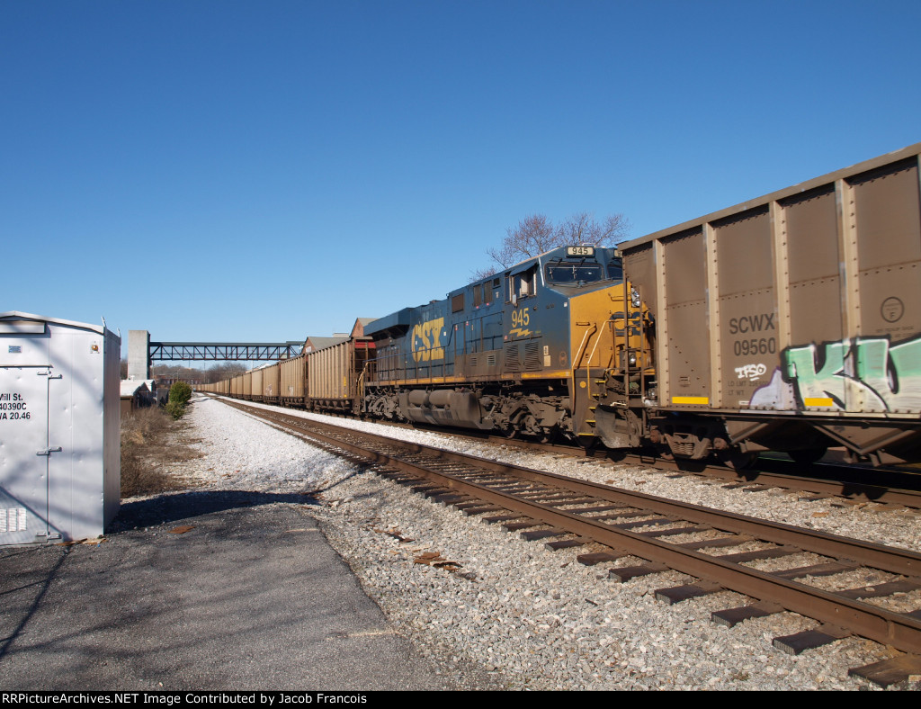 CSX 945